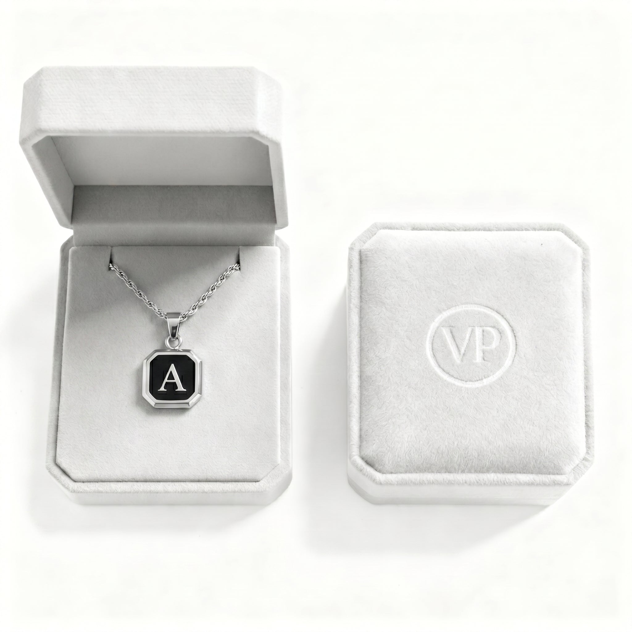 Initial Necklace "Signet"